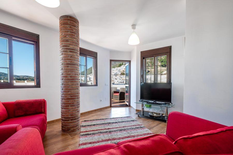 Wohnung in Frigiliana mit Blick auf die Berge.