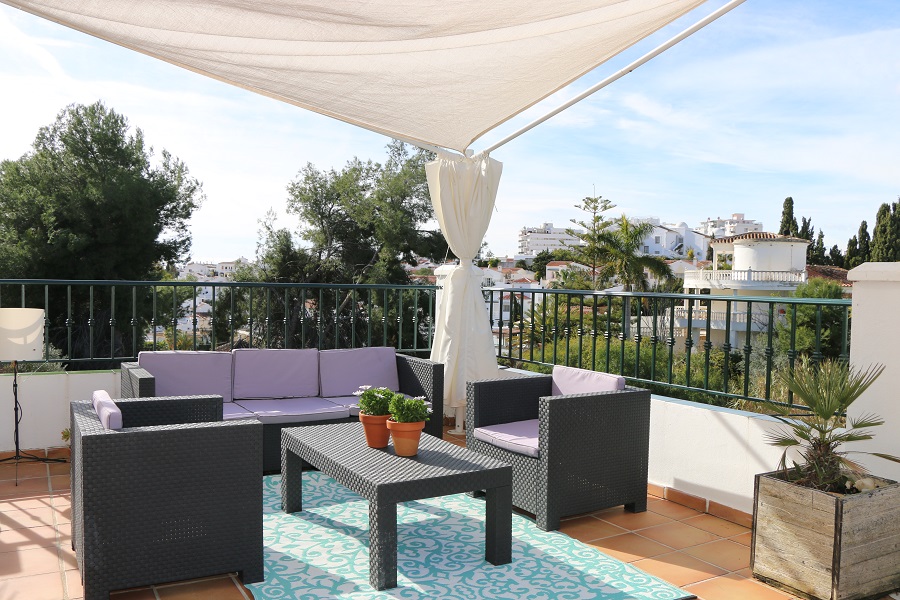 Bel appartement avec piscine privée et grande terrasse ensoleillée à 300 mètres de la plage de Burriana