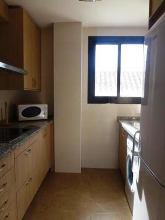 Apartamento en alquiler en el centro de Nerja, a 100 metros del Balcón de Europa.