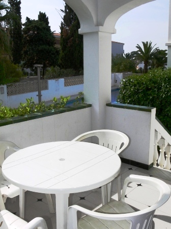 Appartement 1 chambre avec piscine commune situé à proximité de la plage et du centre de Nerja