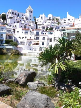 Lägenhet med 1 sovrum och havsutsikt i Capistrano Playa Nerja