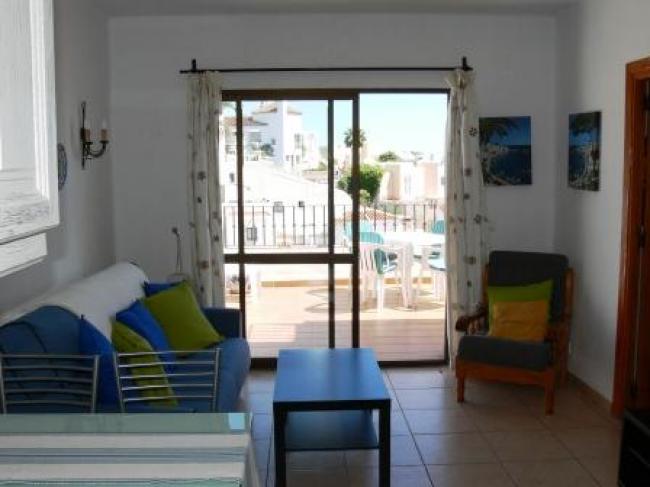 Apartamento de 1 dormitorio con vistas al mar en la hermosa Capistrano Playa