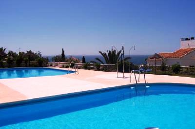 1-Zimmer-Apartment mit Gemeinschaftspool und Meerblick in Nerja