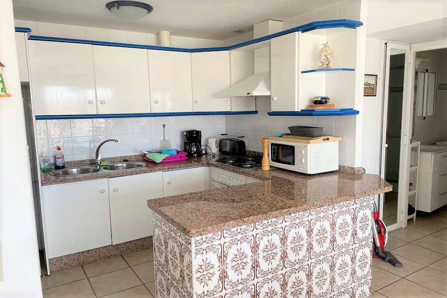 2 bedroom apartment with communal pool a short walk from the beach and centre of Nerja