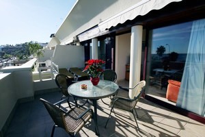 2-Zimmer-Wohnung in erster Linie am Strand von Burriana in Nerja