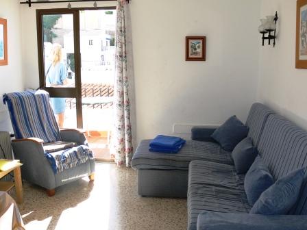 Bel appartement avec vue sur la mer et la plage de Burriana.