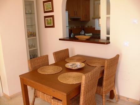 Beautiful 2-bedroom apartment with communal pool 75 meters from the Burriana beach in Nerja