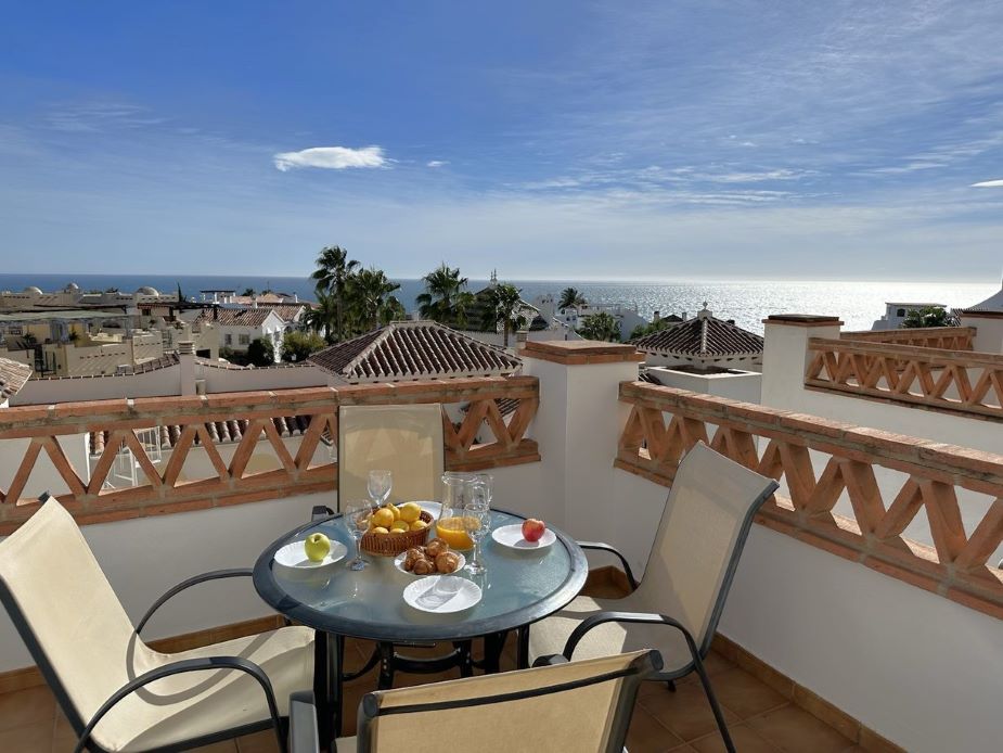 2-Zimmer-Wohnung mit Gemeinschaftspool in der Nähe des Burriana-Strandes von Nerja