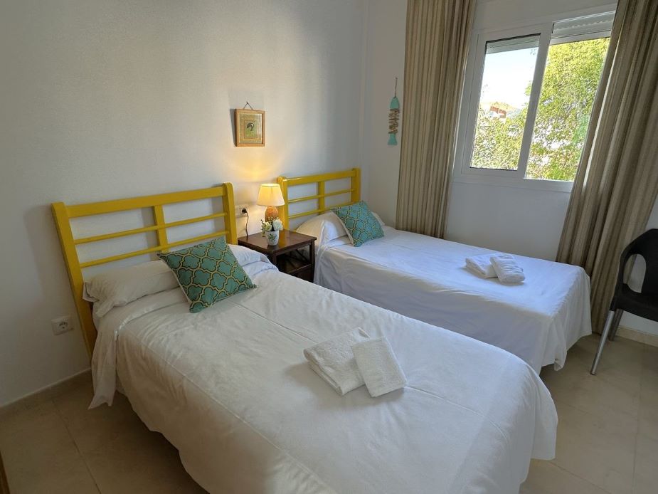 2-Zimmer-Wohnung mit Gemeinschaftspool in der Nähe des Burriana-Strandes von Nerja