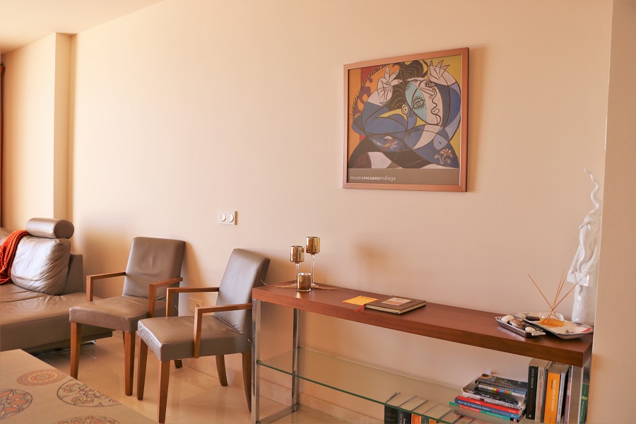 Luxury 2-bedroom apartment with sea views in Calaceite between Nerja and Torrox Costa.