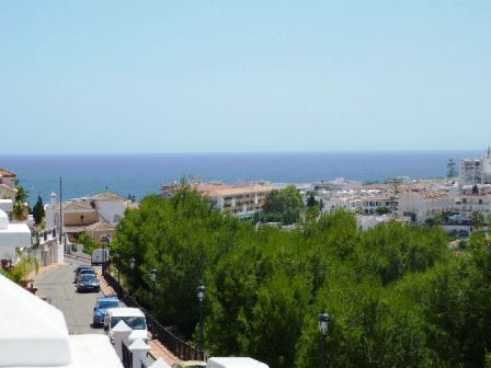 Semesterhus med 3 sovrum 400 meter från Burriana-stranden i Nerja, södra Spanien