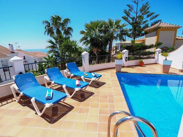 Villa de 3 chambres avec piscine privée vue imprenable sur la baie de Burriana à Nerja