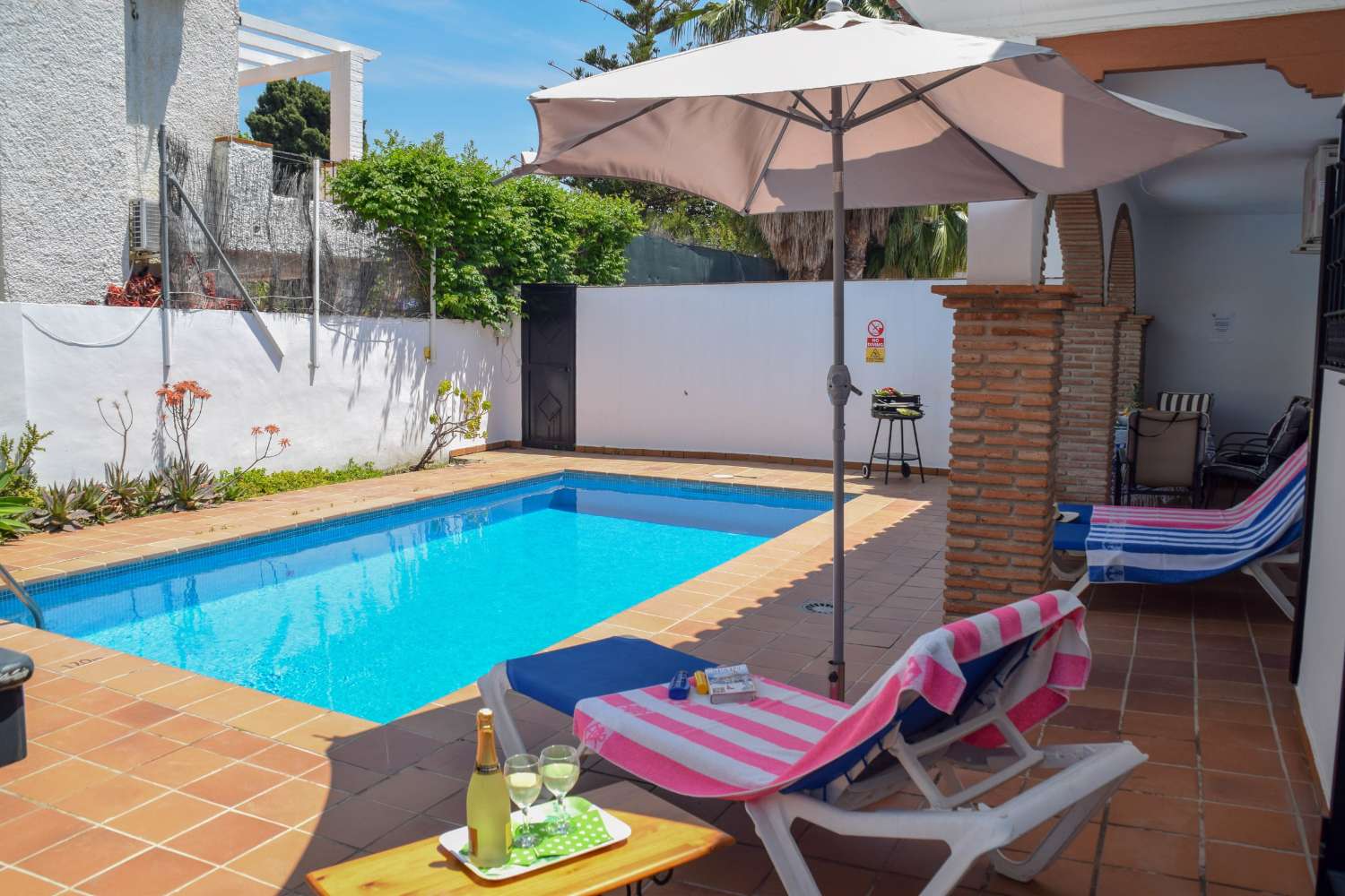 Holiday home with swimming pool close to the beach and center of Nerja