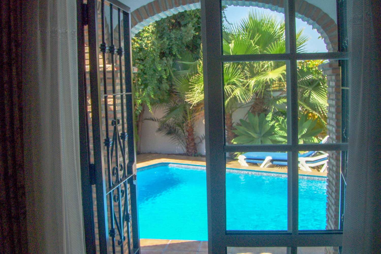 Villa med privat basseng i Parador-området i Nerja