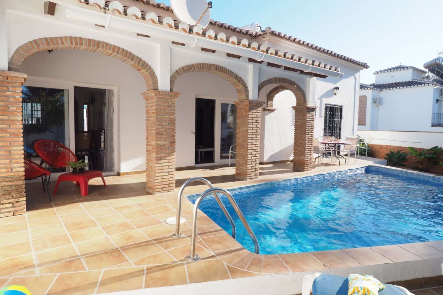 Chalet con piscina privada en la zona del Parador de Nerja