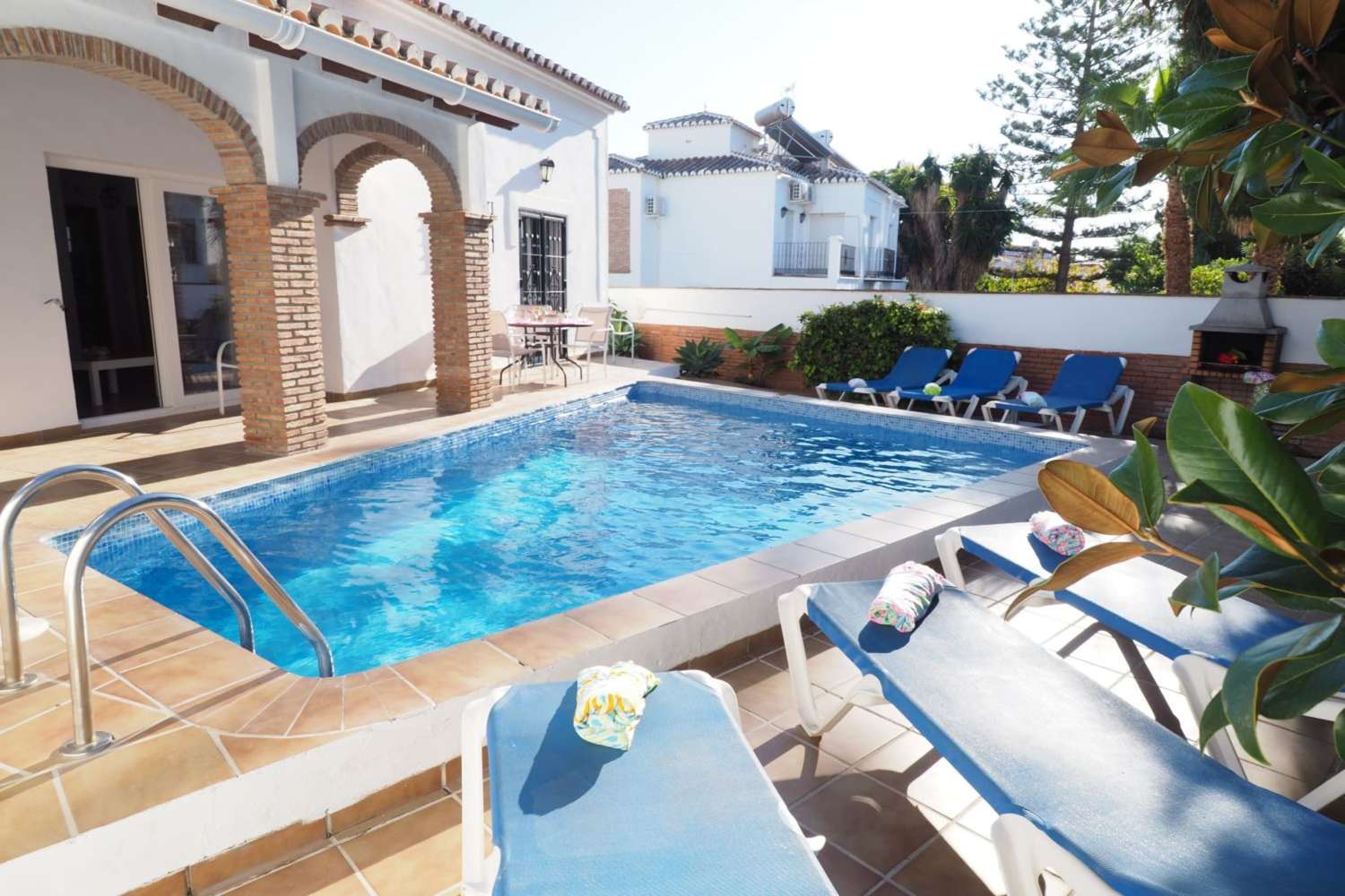 Villa med privat basseng i Parador-området i Nerja