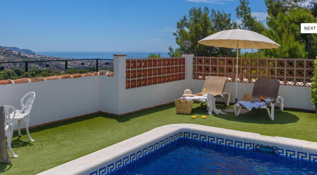 Feriehus med privat pool mellem Nerja og Frigiliana