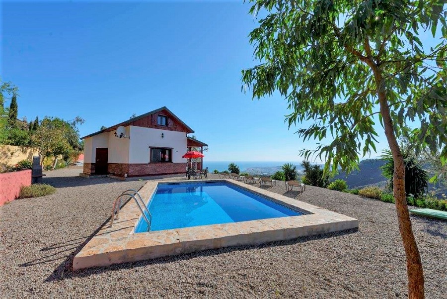 Villa med privat basseng og romslig hage i Algarrobo, Sør-Spania