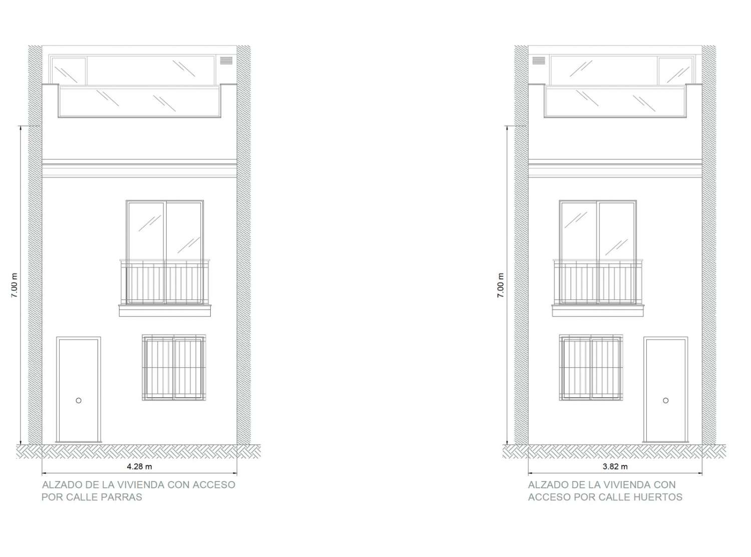 Einzigartige Gelegenheit, zum Verkauf von Grundstücken mit Bauprojekt und Baugenehmigung für den Bau von 2 Häusern im Zentrum von Nerja.