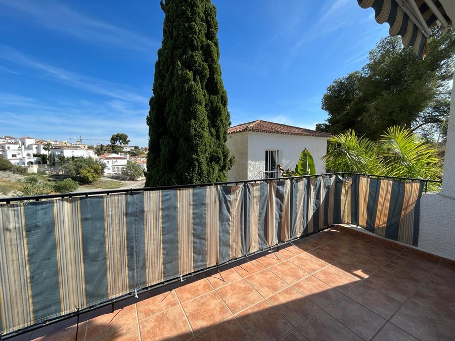 Villa avec appartement indépendant et piscine privée à Burriana