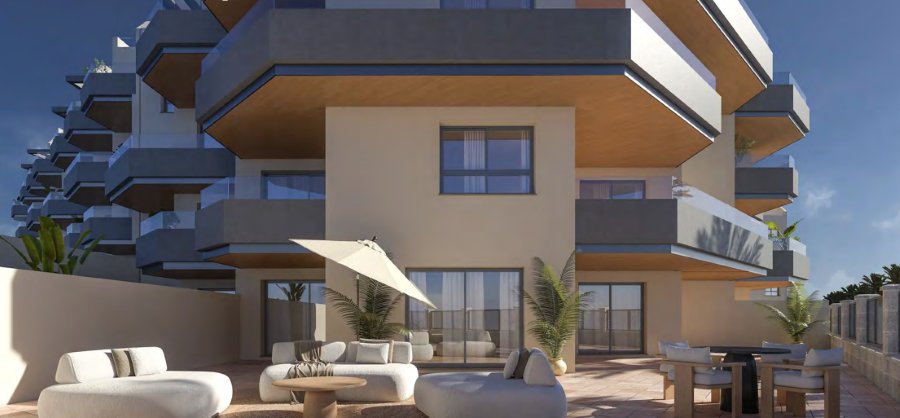 Modern newly built complex, located in El Morche (Torrox).