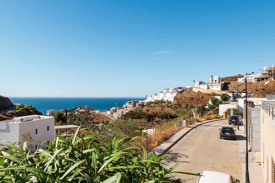 Luxusvilla mit Swimmingpool, Meerblick und 2 separaten Apartments