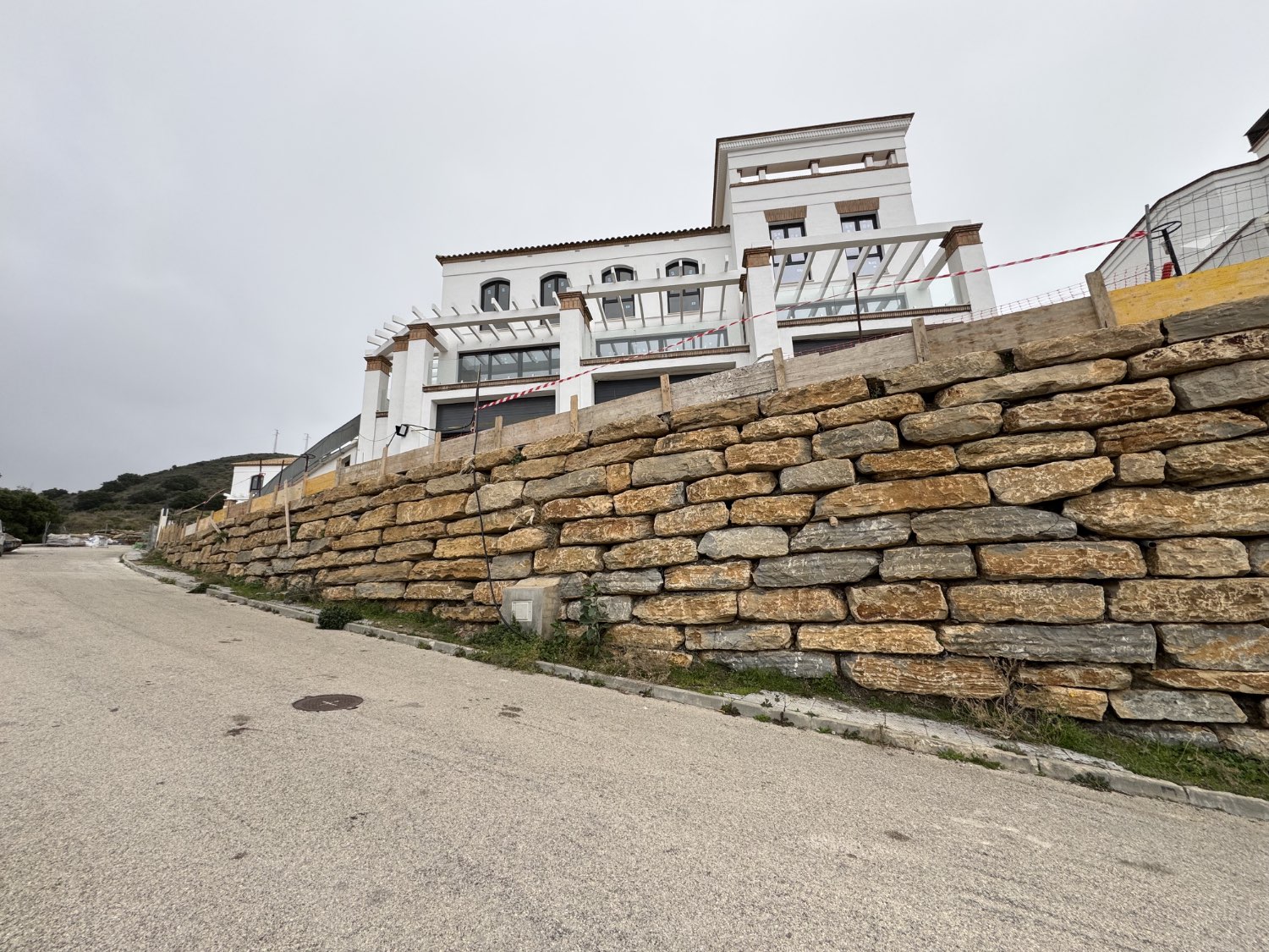 21 geschakelde nieuwbouw woningen met prachtig zeezicht in Torrox Costa