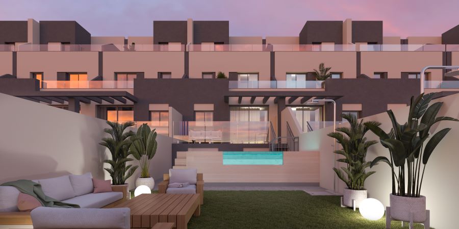 Geschakelde woningen met privé zwembad in Torrox Costa.