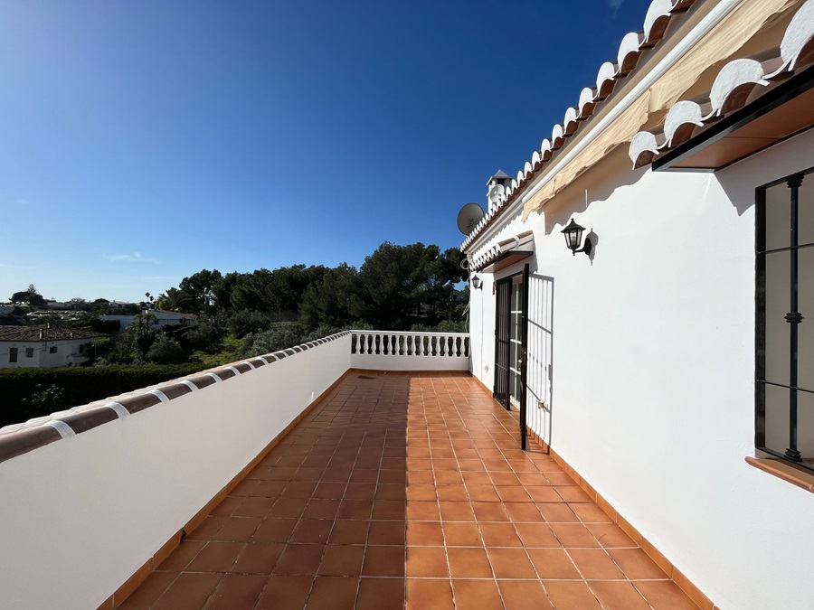 Villa da sogno con piscina privata e incredibile vista sul mare a Los Almachares a Nerja.