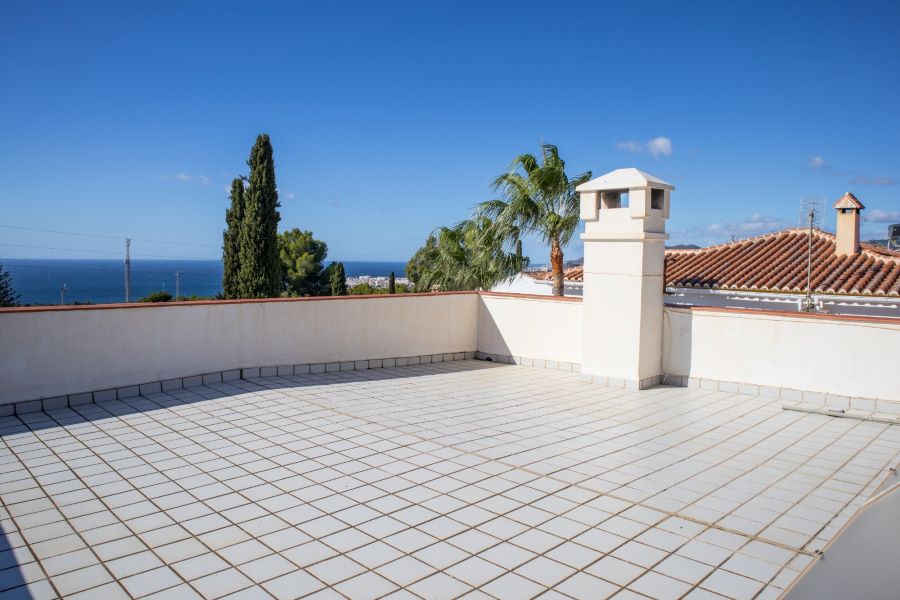 Freistehendes Haus mit privatem Pool und unglaublichem Meerblick in Maro, Nerja